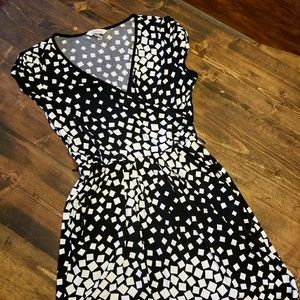 Faux wrap black and white patterned dress